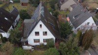 Bild (143d73e6d0eecb2f29f284577b725013): Einfamilienhaus mit Anliegerwohnung und Wintergarten in familienfreundlicher Lage von Harburg-Ei�endorf