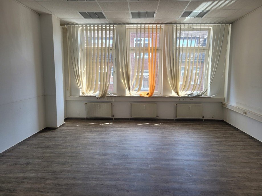 B�roraum 1 ca. 46,23 m� Bruttofl�che B�rofl�che Hamburg