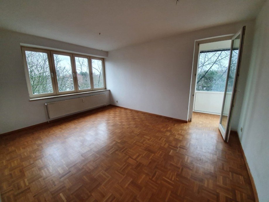 Wohnzimmer (Abb. �hnlich) Wohnung Hamburg