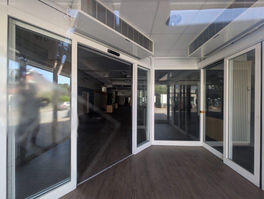 Eingangsbereich Einzelhandel Aum�hle